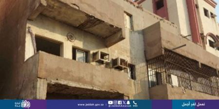 أمانة جدة تبدأ فصل الخدمات عن مبان آيلة للسقوط في الفيصلية والربوة والفاروق - الكويت الاخباري