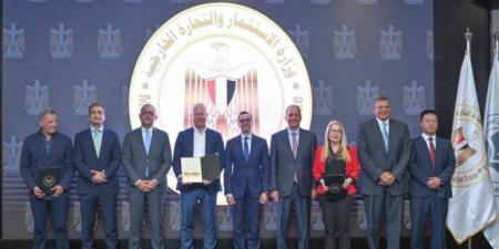 وزير الاستثمار يمنح 6 رخص ذهبية جديدة - الكويت الاخباري