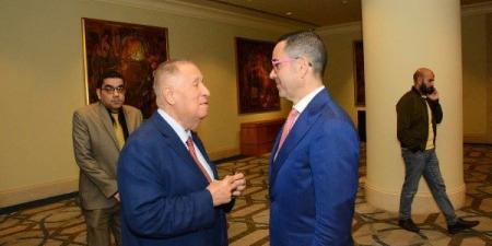 رئيس اتحاد المستثمرين: وزراء الاستثمار والمالية يضربان البيروقراطية والروتين ويدعمان مجتمع الأعمال - الكويت الاخباري