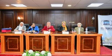 الإسكندرية تحتفي بـ«ملائكة الرحمة»: احتفالية كبرى باليوم العالمي للتمريض تؤكد على دورهم الحيوي - الكويت الاخباري