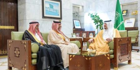 نائب أمير الرياض يطّلع على برامج وخطط جائزة حريملاء - الكويت الاخباري