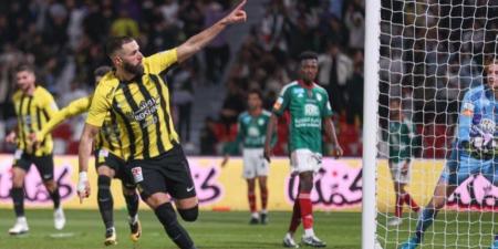 استبعاد كريم بنزيما من مباراة الاتحاد والرائد - الكويت الاخباري