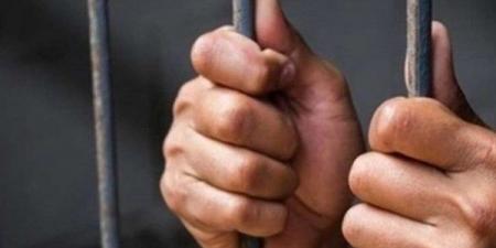 الحبس سنة عقوبة استعراض القوة أو التلويح بالعنف طبقا للقانون - الكويت الاخباري