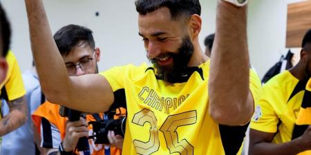 الاتحاد يحسم مصير بنزيما بعد التتويج بلقب الدوري - الكويت الاخباري