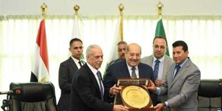 وزير الشباب والرياضة يشهد حفل ختام البرنامج التدريبي ”بناء قدرات الشباب في مواجهة الأزمات” بالمحكمة العربية - الكويت الاخباري