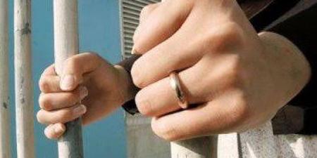 بعد 4 شهور.. ضبط المتهمة بالاحتفاظ بجثمان زوجها داخل الملح في 15 مايو - الكويت الاخباري