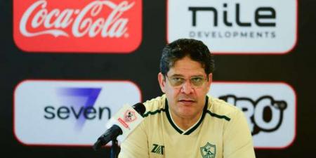 أيمن الرمادي يجتمع بلاعبي الزمالك استعدادا لبتروجت - الكويت الاخباري