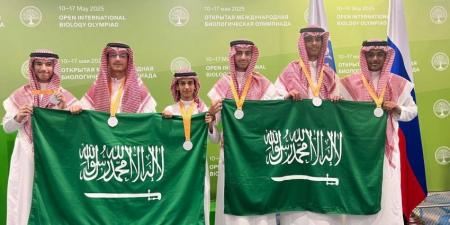 المملكة تحصد (6) ميداليات فضية في أولمبياد الأحياء بروسيا - الكويت الاخباري