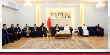 محافظ العاصمة يبحث مع وفد من مدينة هانجتشو الصينية سبل تعزيز التعاون المشترك - الكويت الاخباري
