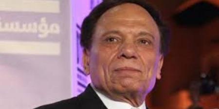 إعلامي تونسي: عادل إمام عابر للأجيال.. والسعادة تاتي بذكر اسمه - الكويت الاخباري