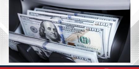 الدولار يتراجع مع استيعاب الأسواق تخفيض التصنيف الائتماني الأمريكي - الكويت الاخباري