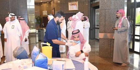 “بيئة منطقة مكة المكرمة ” تنفذ حملة تطعيم وقائية لمشاركي موسم الحج 1446هـ بالتعاون مع تجمع جدة الصحي الأول - الكويت الاخباري