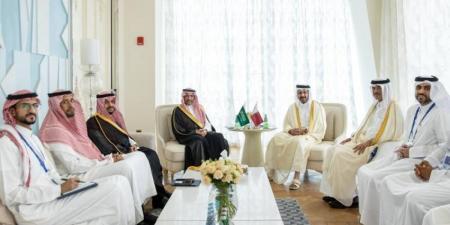 الخريف يبحث تعزيز التعاون والتكامل الصناعي مع وزير التجارة والصناعة القطري - الكويت الاخباري