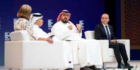 وزير الاقتصاد يؤكّد على مواصلة تنفيذ الإصلاحات لتعزيز فرص الاستثمار وتحسين بيئة الأعمال تحقيقًا لرؤية المملكة 2030 - الكويت الاخباري