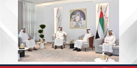 بحث التعاون مع كبار المسؤولين في قطاعات النقل والاتصالات والبنية التحتية..وزير المواصلات والاتصالات: العلاقات البحرينية الإماراتية أنموذج في الأخوة والشراكة الاستراتيجية والتنموية الشاملة - الكويت الاخباري
