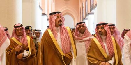 أمير المدينة المنورة يزور ميقات ذي الحليفة ويتفقد أعمال المرحلة الأولى من مشروع التطوير والتأهيل للمسجد - الكويت الاخباري