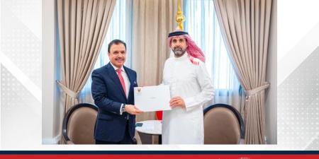 وكيل وزارة الخارجية للشؤون السياسية يستقبل القنصل الفخري لجمهورية جنوب أفريقيا لدى المملكة - الكويت الاخباري