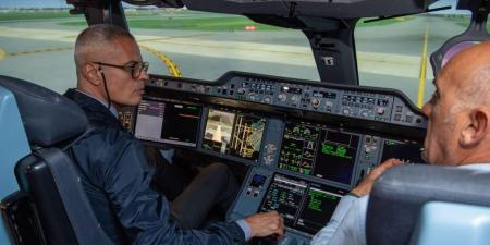 تفقد تجميع طائرات A350.. وزير الطيران يزور مصنع إيرباص في تولوز - الكويت الاخباري