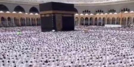 8 آلاف سماعة.. منظومة صوتية جديدة من أكبر أنظمة الصوت العالمية بالمسجد الحرام - الكويت الاخباري