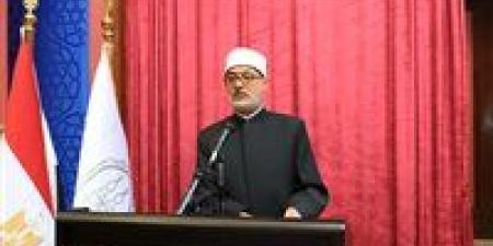 مفتي الجمهورية يعزي المستشار عدلي منصور رئيس الجمهورية السابق في وفاة شقيقه - الكويت الاخباري