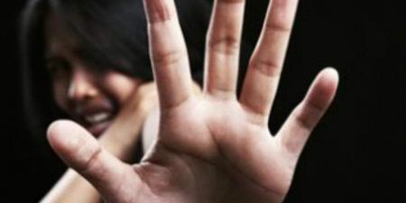 خلافات بسبب الميراث.. سيدة تتهم شقيق زوجها بالتعدي عليها - الكويت الاخباري