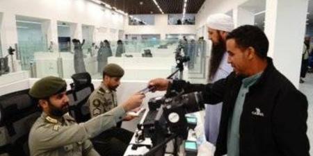 الجوازات: إجمالي الحجاج القادمين من خارج المملكة عبر المنافذ الدولية (890,883) حاجًا - الكويت الاخباري