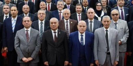 «رئيس هيئة النيابة الإدارية» يشهد احتفالية تكريم قيادات وأعضاء إدارة التفتيش القضائية - الكويت الاخباري