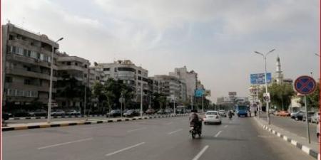 الحالة المرورية.. انتظام حركة السيارات بأغلب الشوارع والميادين الرئيسية بالقاهرة والجيزة - الكويت الاخباري