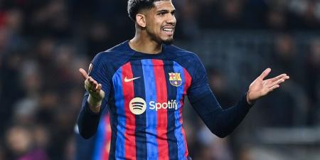 تعليق رونالد أراوخو على أدائه مع برشلونة وموقفه من الرحيل #أراوخو #برشلونة - الكويت الاخباري