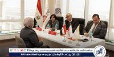 وزير العمل يشارك في اختبار مقابلات برنامج المرأة تقود للتنفيذيات - الكويت الاخباري