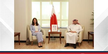الرئيس التنفيذي لهيئة تنظيم سوق العمل يستقبل سفيرة جمهورية مصر العربية لدى مملكة البحرين  - الكويت الاخباري
