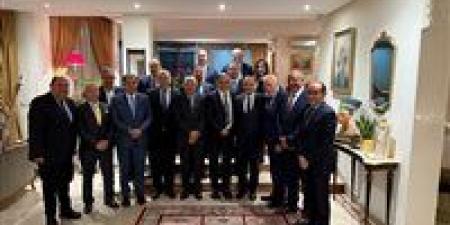 وزير الخارجية والهجرة يلتقي مجموعة من كبار رجال الأعمال ورؤساء البنوك المغربية - الكويت الاخباري