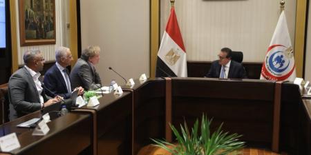 وزير الصحة يبحث التوسع بملف تدريب الأطباء وإرسال وفود لألمانيا - الكويت الاخباري