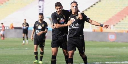 منسي وبنتايك جاهزان لمباراة الزمالك وفاركو بالدوري - الكويت الاخباري