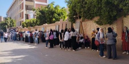 780 ألف طالب يتوافدون على اللجان لبدء امتحانات الدبلومات الفنية 2025 - الكويت الاخباري