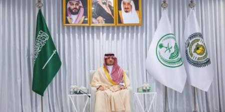 عبدالعزيز بن سعود يلتقي مدير وقيادات مكافحة المخدرات بمنطقة مكة - الكويت الاخباري