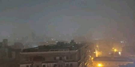 أمطار غزيرة تضرب الإسكندرية مع رياح شديدة..صور - الكويت الاخباري