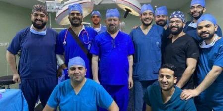 فريق طبي بمستشفى أطفال بنها ينجح في استخراج بطارية من مريء طفل - الكويت الاخباري