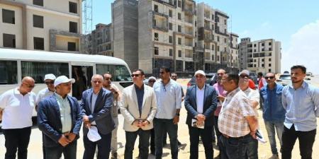 وزير الإسكان يتفقد إنشاء كوبري C3  وسكن لكل المصريين بالعلمين الجديدة - الكويت الاخباري