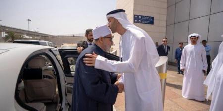 شيخ الأزهر يغادر مطار دبي متوجهًا إلى القاهرة عقب مشاركته في قمة الإعلام العربي - الكويت الاخباري