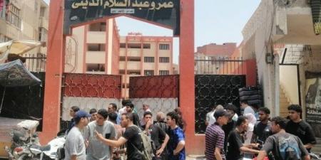 تباين أراء طلاب « الثانوية الأزهرية» بالشرقية بعد أداء امتحان مادة الرياضيات البحتة - الكويت الاخباري