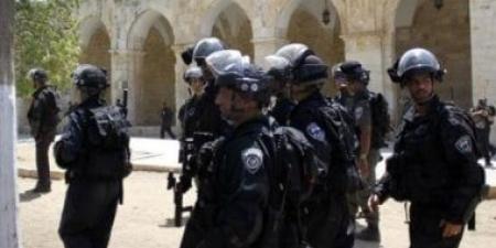 الاحتلال الإسرائيلى يعتقل 9 فلسطينيين خلال اقتحام بلدة دورا جنوب الخليل - الكويت الاخباري