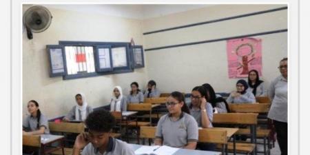 ختام امتحانات الشهادة الإعدادية بأسوان اليوم بمادتي اللغة الإنجليزية والهندسة - الكويت الاخباري