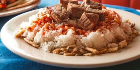 أسرار طريقة عمل الفتة بالأرز والعيش البلدي - الكويت الاخباري