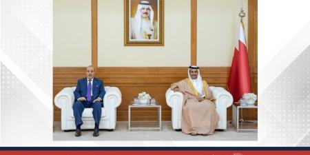 وزير الإعلام يستقبل سفير دولة فلسطين لدى مملكة البحرين - الكويت الاخباري