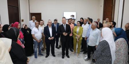 محافظ القاهرة يتفقد الديوان العام لتهنئة العاملين بعيد الاضحى - الكويت الاخباري