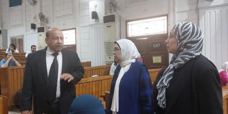 نائب رئيس جامعة القاهرة يتفقد امتحانات كلية الصيدلة خارج الحرم - الكويت الاخباري