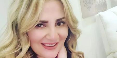 رانيا محمود ياسين تستعيد ذكريات مسرحية قريب وغريب - الكويت الاخباري