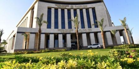 استكمال رفع كفاءة وتجميل المسطحات الخضراء بالمحاور الرئيسية بمارينا - الكويت الاخباري