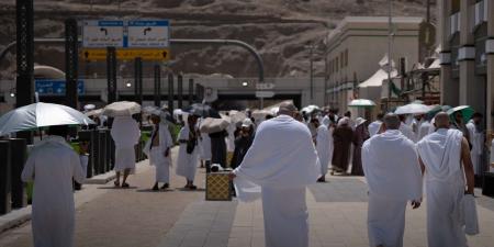 ضيوف الرحمن يتوافدون إلى صعيد عرفات لأداء ركن الحج الأعظم - الكويت الاخباري